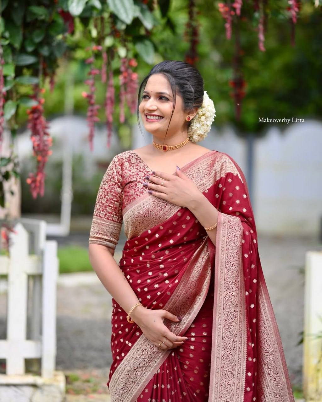 Banarasi Style Pure Kanjivaram Silk Jacquard Kanchipuram Pattu Saree With Un-Stiched Blouse For Women