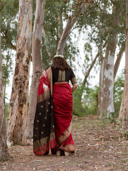 Maheshwari Silk Cotton Saree Red And Black