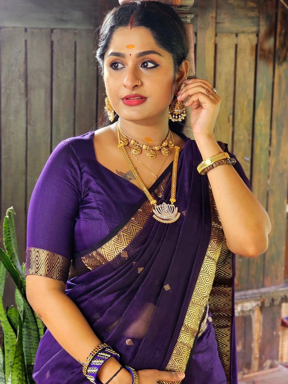 Maheshwari Silk Coton Saree - Wine