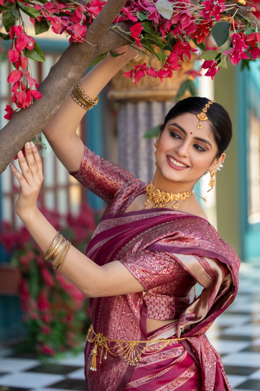 Embellished Kanjivaram Pure Silk, Art Silk Saree  (Pink)