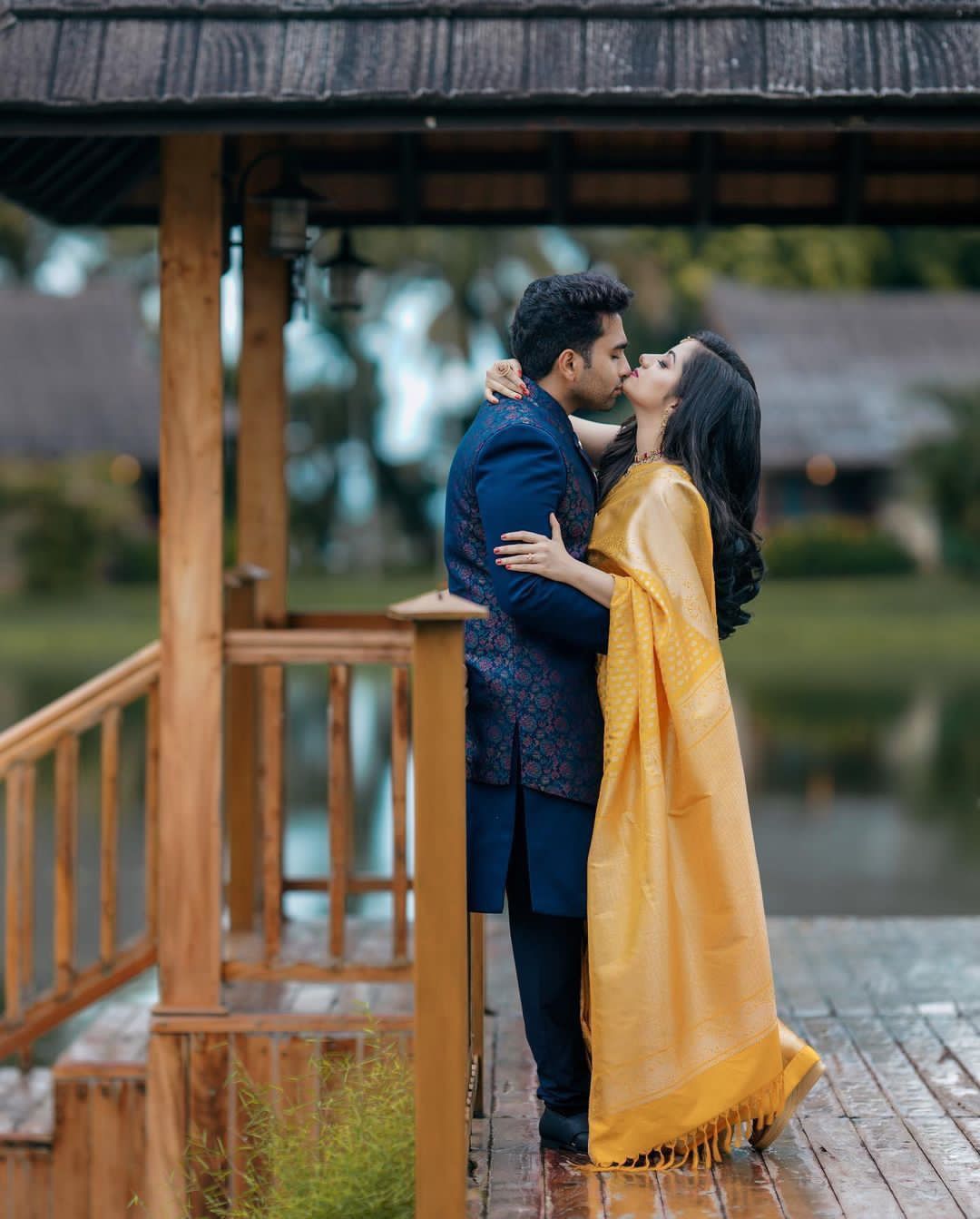 Yellow Kanjivarm Silk Indian Wear Saree With Unstitching Blouse Piece For Women