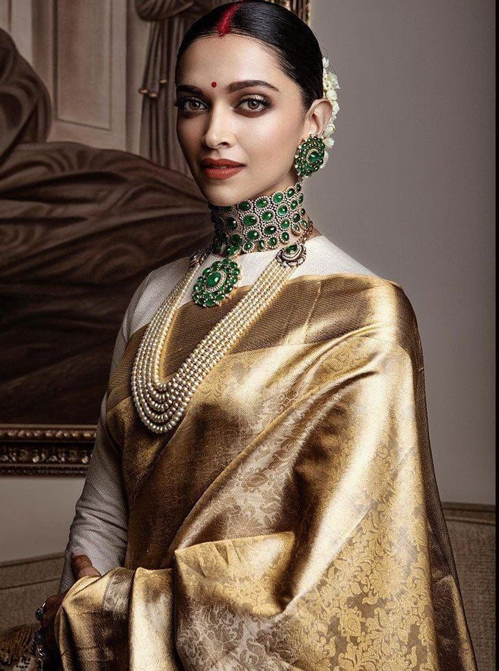 Gold Woven Soft Lichi Silk Saree With Unstitched Blouse Piece For Women