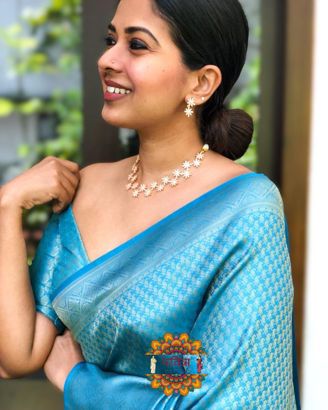 Banarasi Silk Zari Border Saree with Weaving Work
