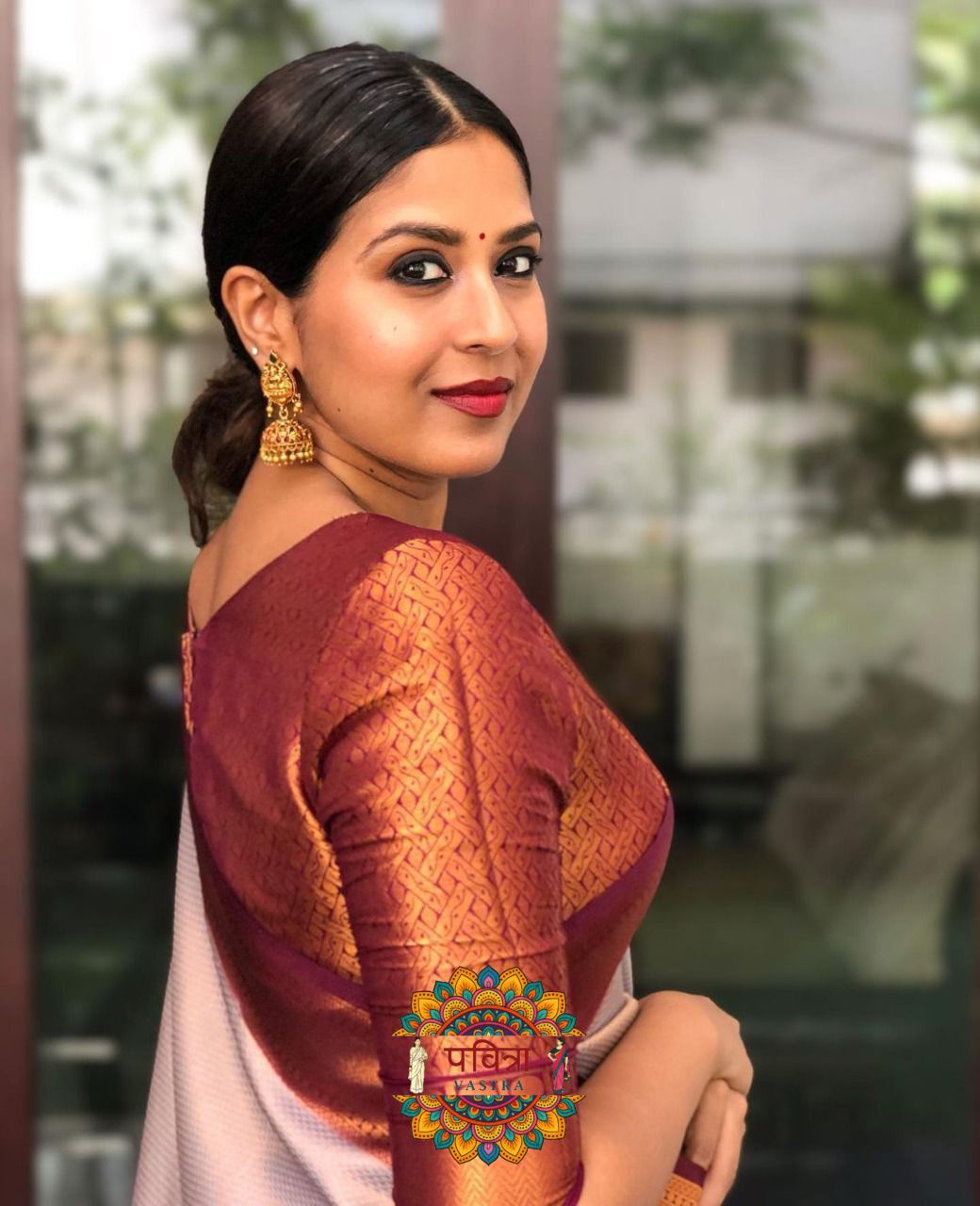 Banarasi Silk Zari Border Saree with Weaving Work