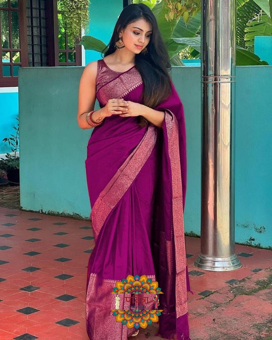 Banarasi Saree with Paisley Woven Border