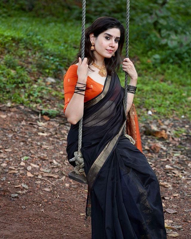 Multi Colour Kanjivaram Soft Cotton Linen Silk Saree With Unstitched Blouse Piece For Women