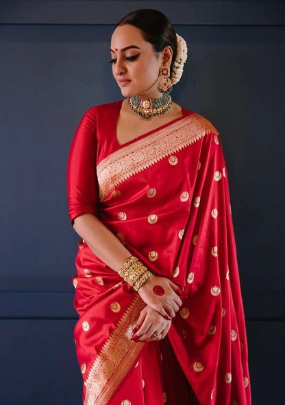Red Woven Kanjivaram Soft Lichi Silk Blended Saree With Unstitched Blouse Piece For Women
