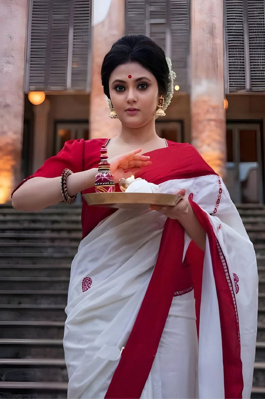 Red White Woven Embellished Banarasi Silk Blend Soft Lichi Silk Saree With Unstitched Blouse Piece For Women