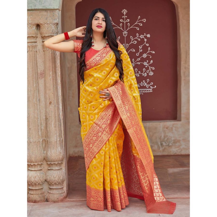 Yellow-Red Woven Kanchipuram Soft Lichi Silk Saree With Unstitched Blouse Piece For Women