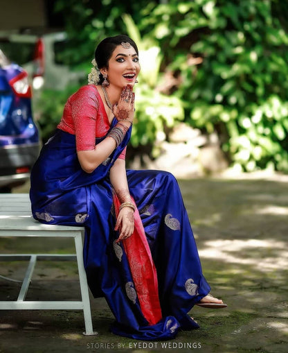 Blue Soft Lichi Silk Saree With Unstitched Blouse Piece For Women