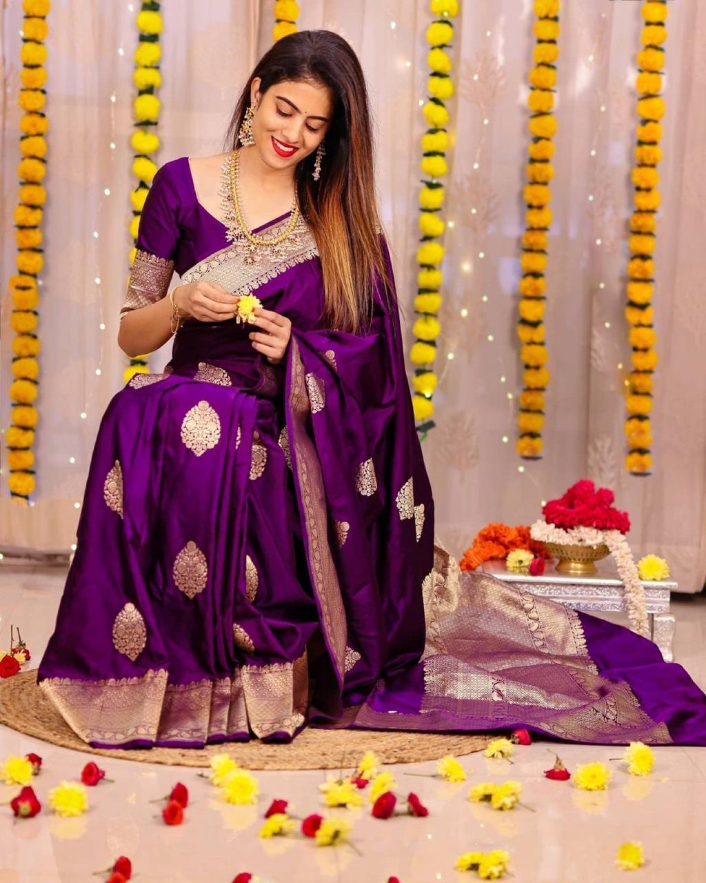 Purple Woven Banarasi Pure Silk Saree With Unstitching Blouse Piece For Women