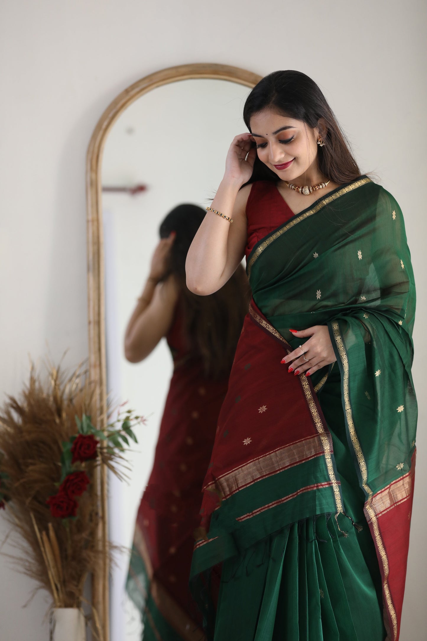 Maheshwari Silk Cotton Saree - Dark Green
