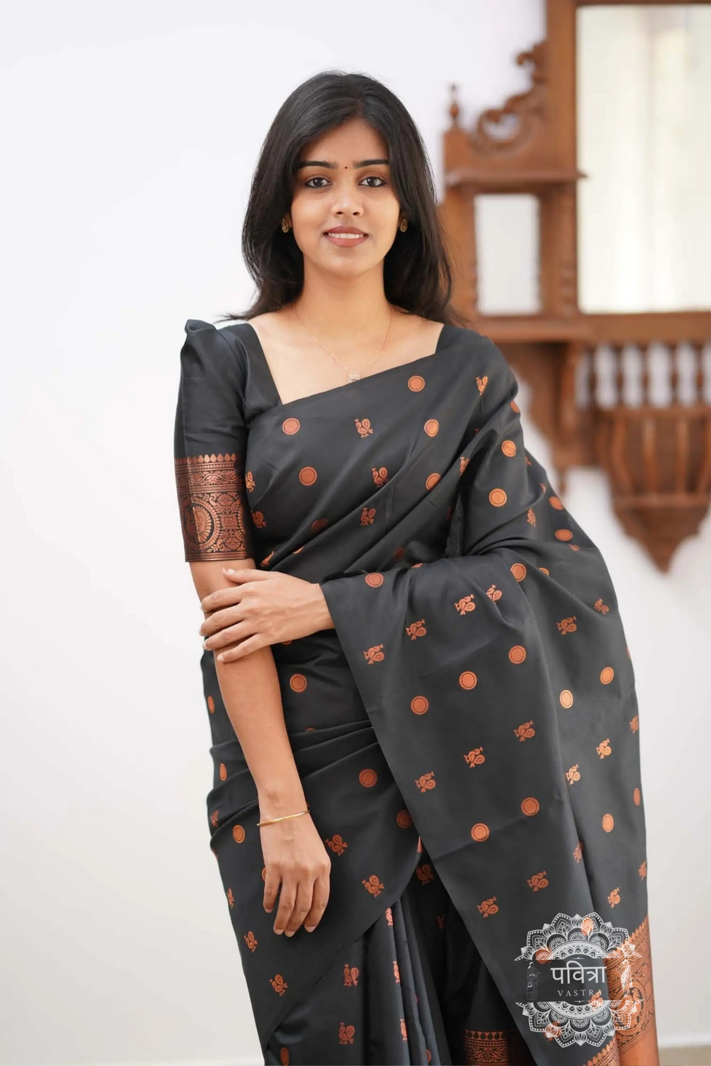 Women's Banarasi Style Pure Kanjivaram Silk Jacquard Kanchipuram Pattu Saree With Un-Stiched Blouse