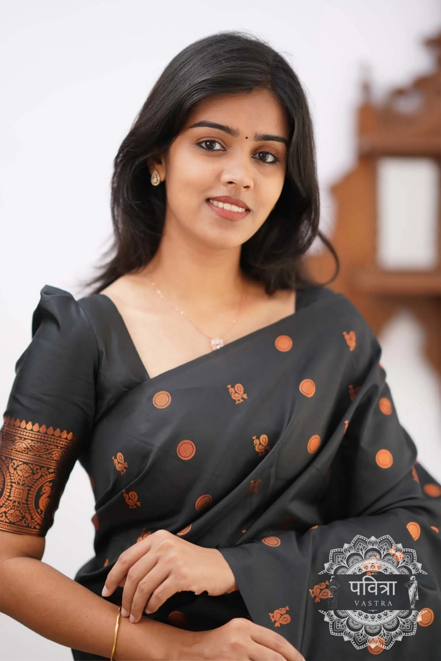 Women's Banarasi Style Pure Kanjivaram Silk Jacquard Kanchipuram Pattu Saree With Un-Stiched Blouse
