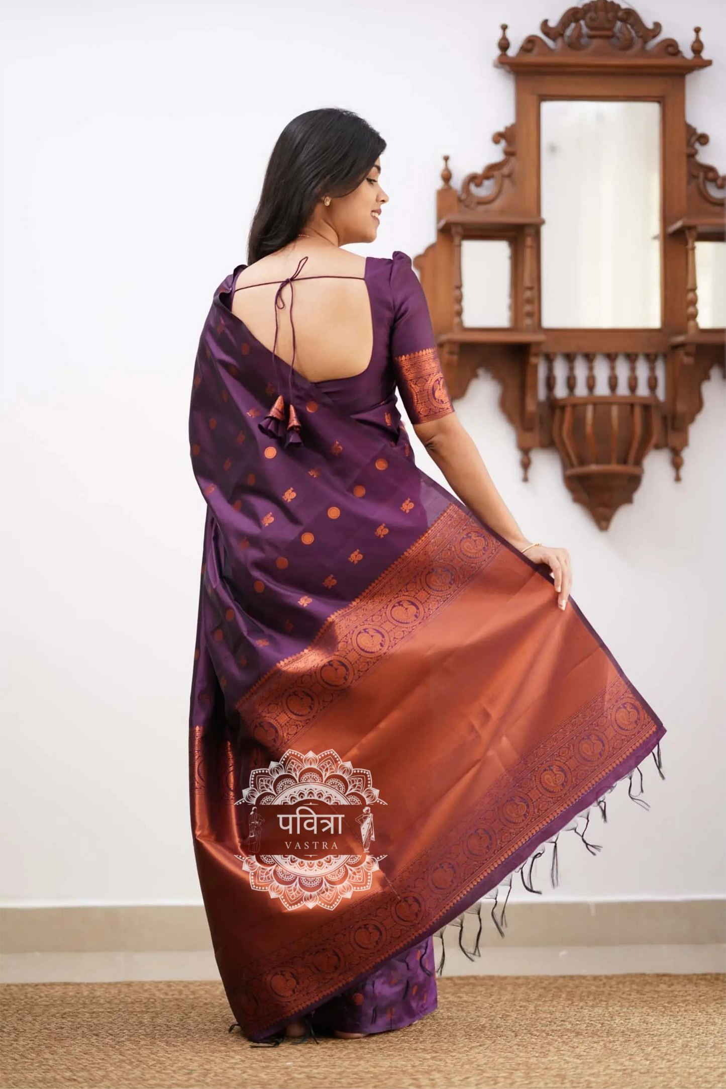 Banarasi Style Pure Kanjivaram Silk Jacquard Kanchipuram Pattu Saree With Un-Stiched Blouse For Women