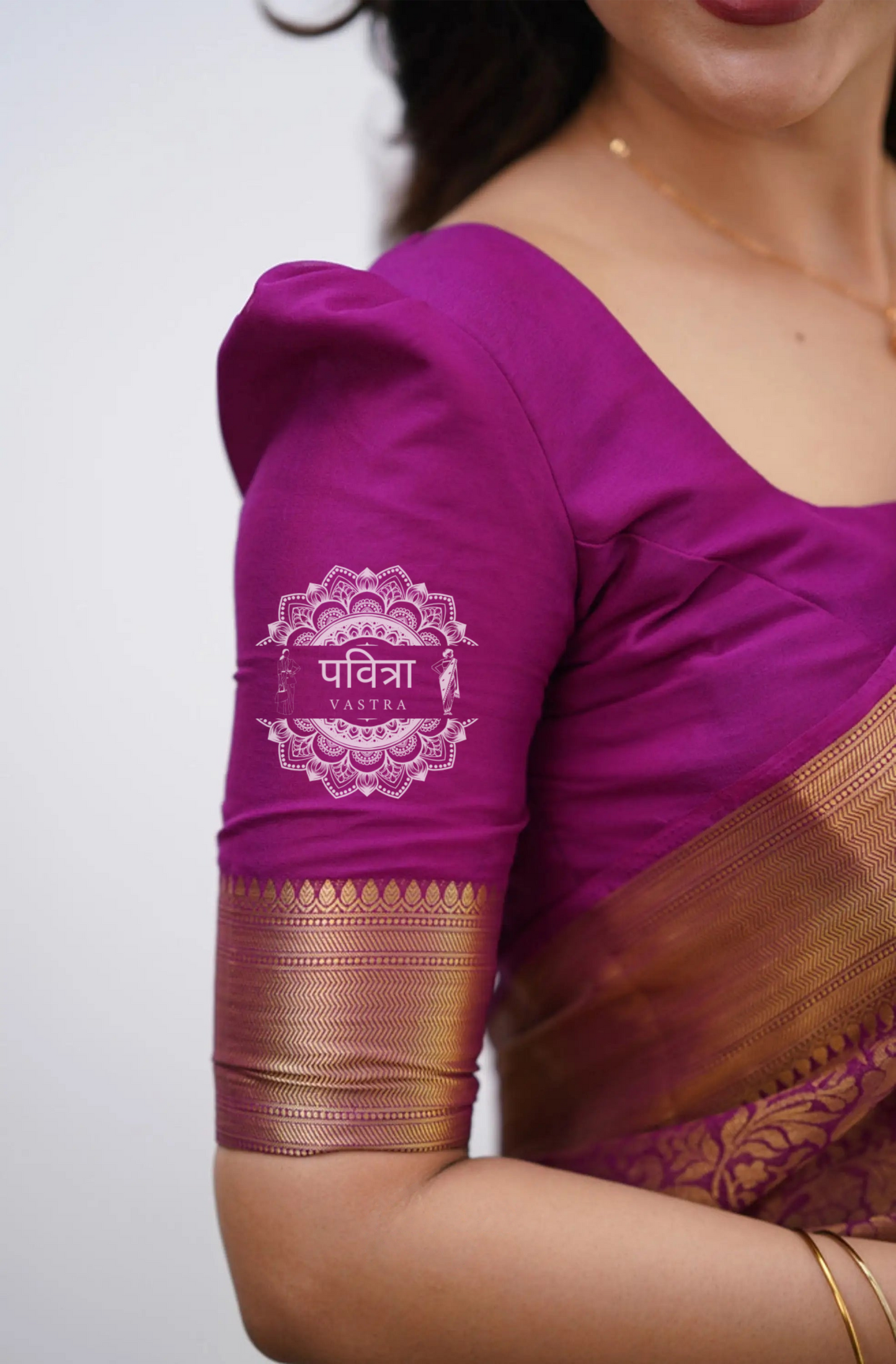 Floral Woven Kanjeevaram Saree with Contrast Border
