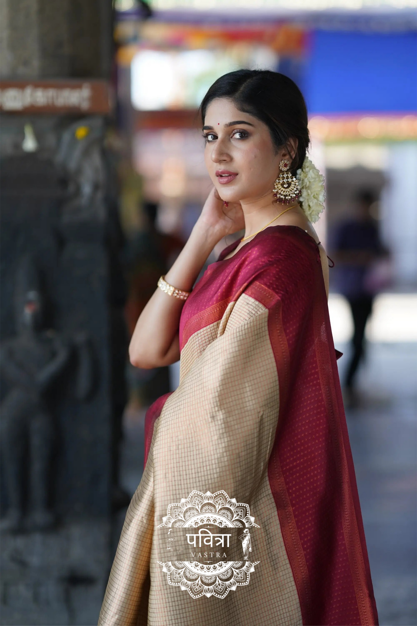 Banarasi Woven Saree with Contrast Border