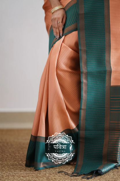 Banarasi Woven Saree with Contrast Border
