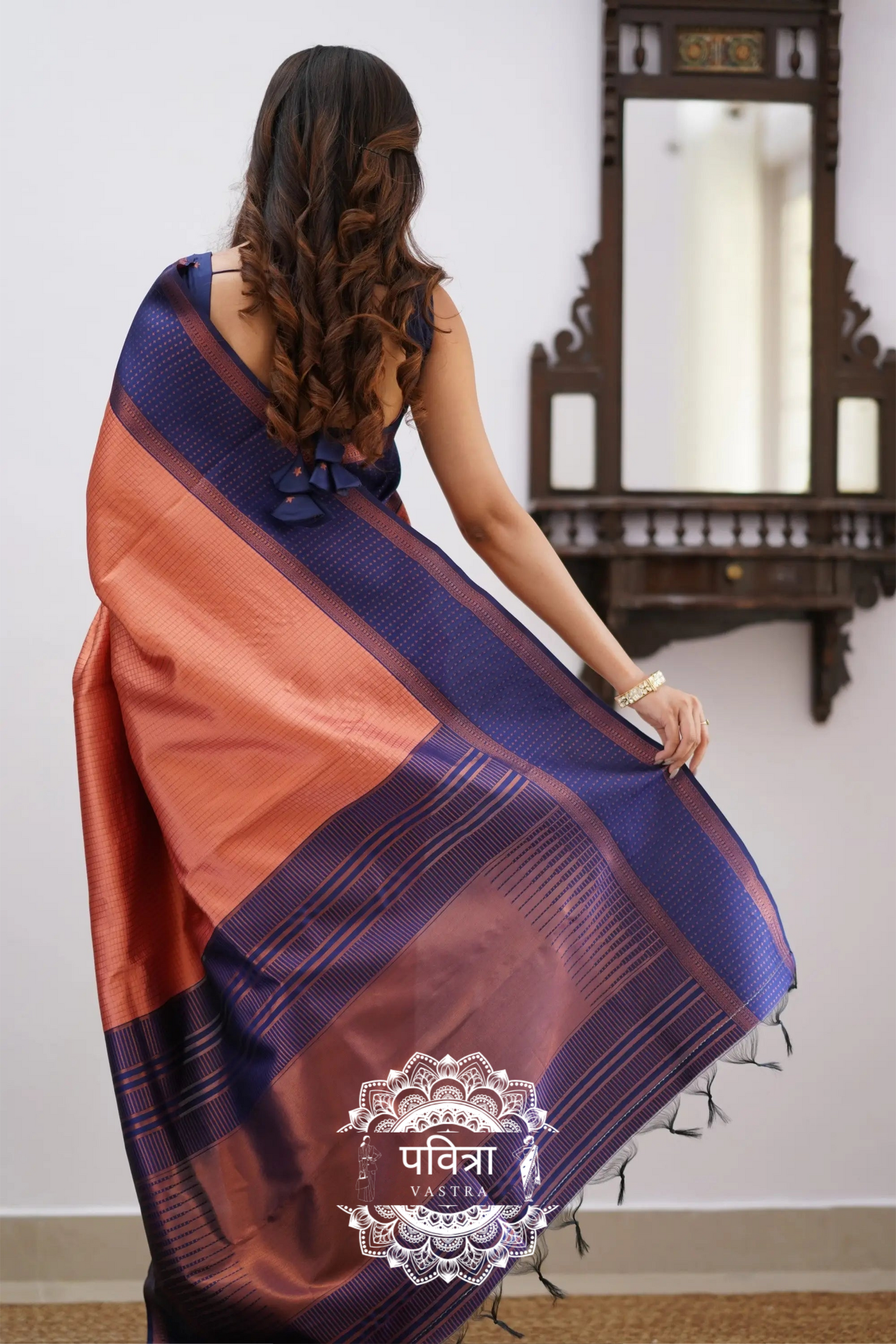 Banarasi Woven Saree with Contrast Border