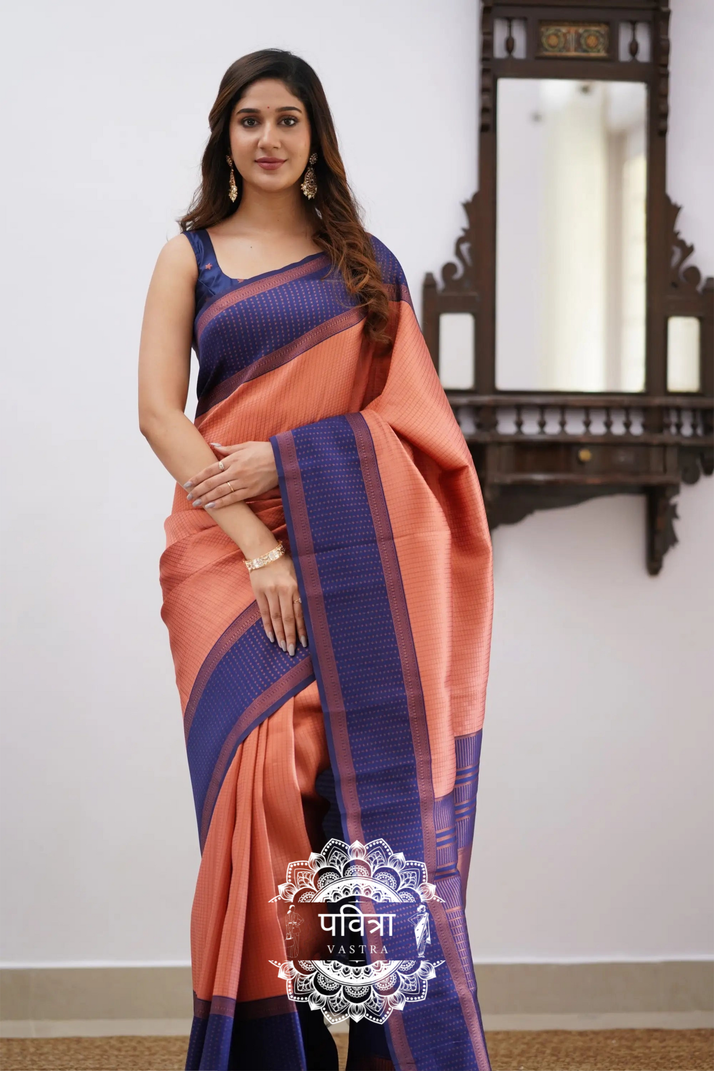 Banarasi Woven Saree with Contrast Border