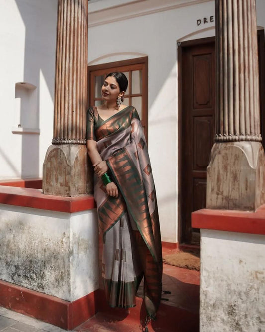 Grey Self Design Banarasi Soft Lichi Silk Saree With Unstitched Blouse Piece For Women