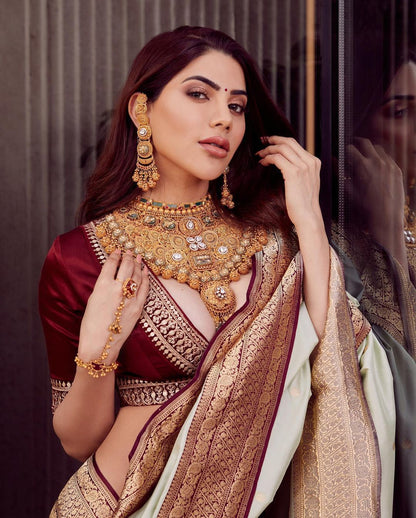 Cream Solid/Plain Bollywood Jacquard Silk Blend Saree With Unstitching Blouse Piece For Women