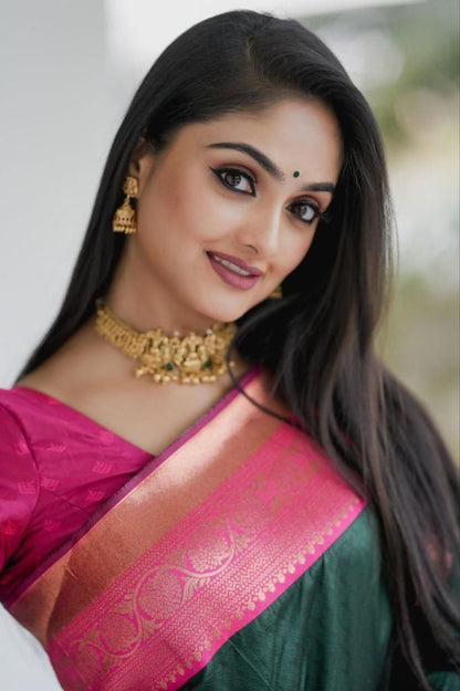 Green Self Design Kanjivaram Soft Lichi Silk Saree With Unstitched Blouse Piece For Women