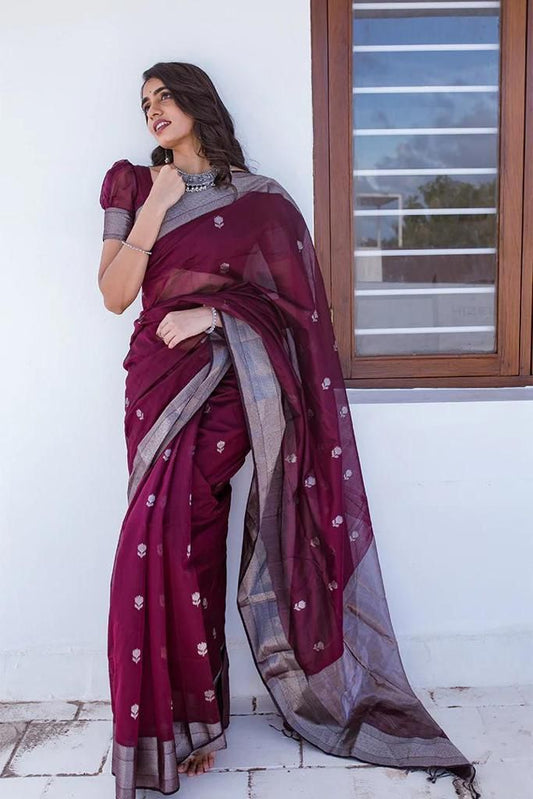 Banarasi Style Pure Kanjivaram Silk Jacquard Kanchipuram Pattu Saree With Un-Stiched Blouse For Women