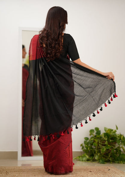 Red & Black Handloom Cotton Saree